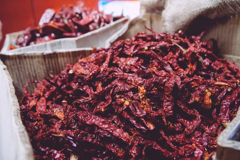 Dried Chilli Cutter & Seed Separator